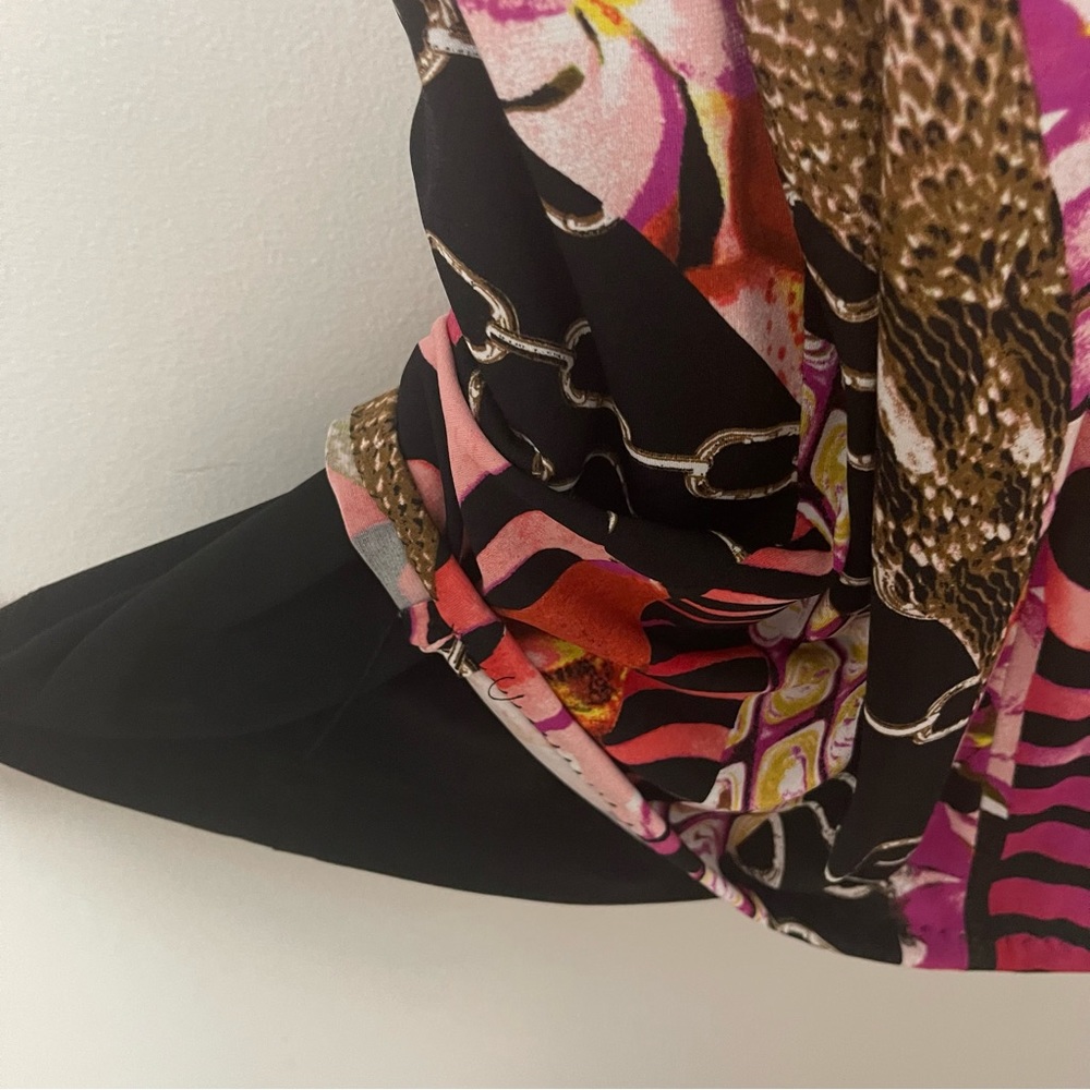 Cache Floral Chain Print Sleeveless Dress in Black, Pink, Red & Brown - Picture 4 of 4